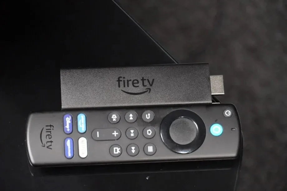 ¿CÓMO INSTALO IPTV EN AMAZON FIRE STICK? iptv en fire stick